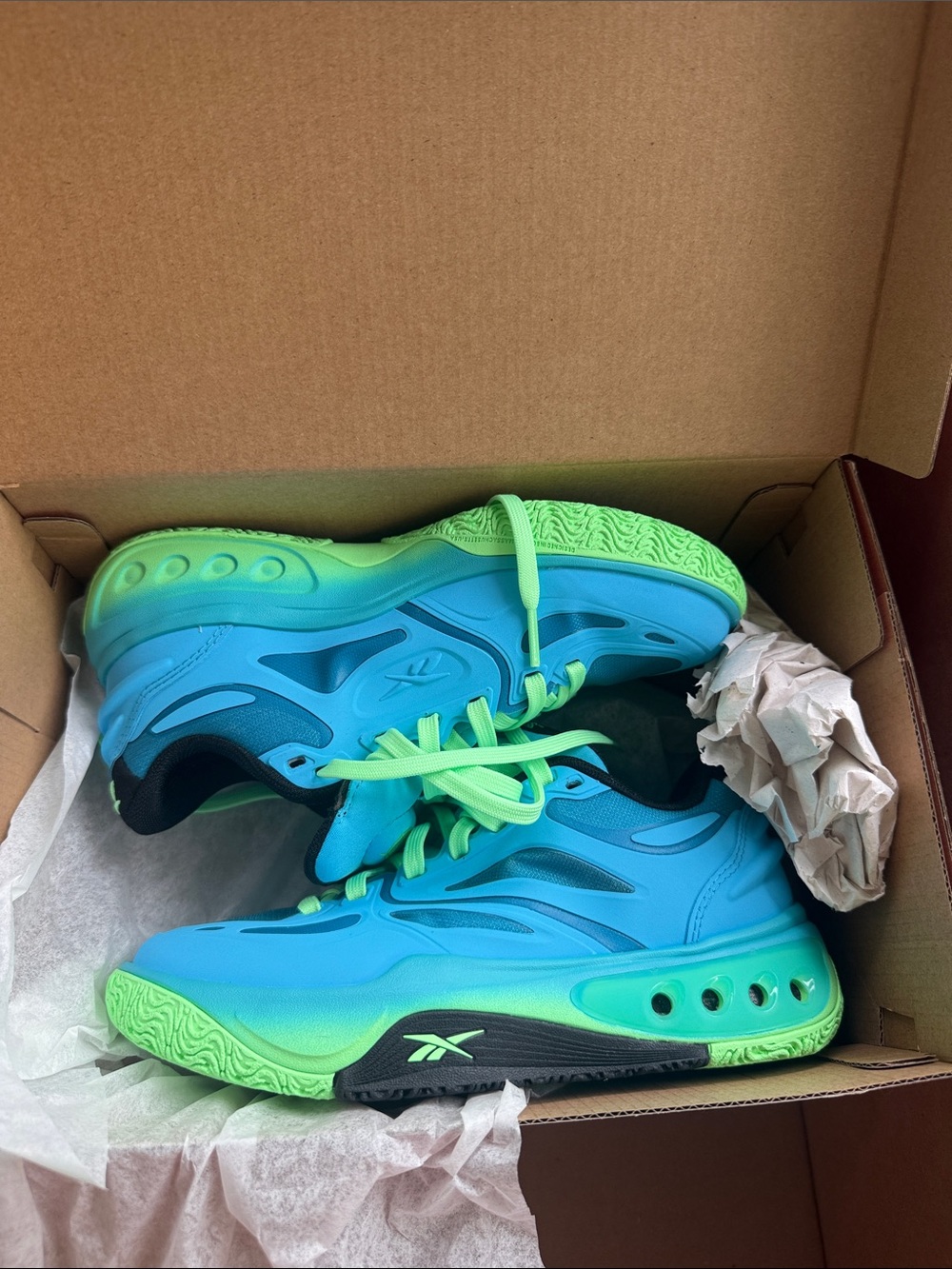Reebok Kids Blue & Neon Green Gradient Athletic Sneakers